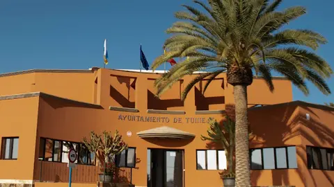 img/a/AVvXsEg23N__eYl2oODBITOxU2G71q9HsgRFG72r_KN14iUOpz41fnOVaSLfnoxH-trHyft0I5O2dth3omPKtzoIKdxobXXbeMdVPBJiRfBI2OGwSOsNS58L0ZeRep7dkexhhc8tyGb--CTaLwTWZQzSf7llr7wwJf8JnaRrn0_Jjy4df62HMXTEsb-h8YqsbA=w640-h470