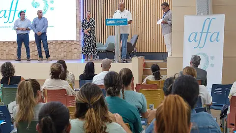img/b/R29vZ2xl/AVvXsEg27c9lES6k2_G5oR45Co0aS6nXF394G2gSNu8VqLGTF2cPkSlT90NLds3mo8qP3xuyijAq57BNsRLWm7JTiheFzTHzx-CUEQqVqQYNYzm-E2uLViwY-SefhfGEUcrPvL7YqjrKnhGfBEglewjBXXNMzs3_Dz3zgDcw-SLUhuYxeFWrTBujjYomb1AxyfDe/w640-h426/20230919_jornada_affa_2.jpg